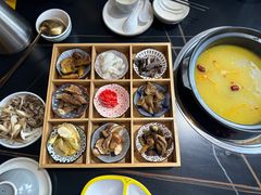 -野菌皇海景野生菌火锅(滨海大道店)