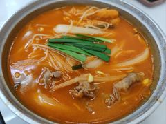 -汤小云火锅米线(钻汇广场店)