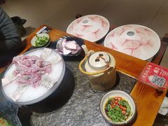 -景明轩•养生酸汤鱼火锅 云贵鲜菌 现舂野果酸汤(王寨小区店)