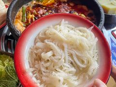 -钱摊摊安顺夺夺粉火锅(宏大广场店)