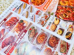 -小董哥烤串·爆汁大油边(故宫店)