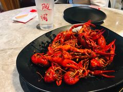 -沪小胖小龙虾(淮海中路旗舰店)