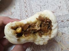 三丁包-老陶包子铺(南大西南村店)