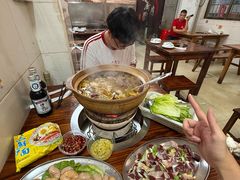 -威邵鸡煲(西华路总店)