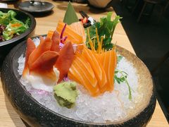 三文鱼刺身-隐泉之语日式料理(王府中环店)