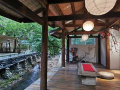 -乐领拈花溪·林涧食韵