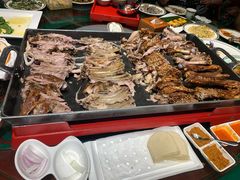 -九十九顶毡房(阜石路店)