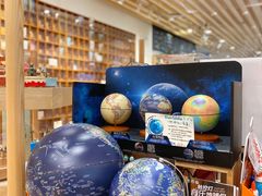 -猫的天空之城概念书店(印象城购物中心店)