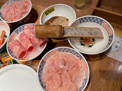 -周小明火锅(黑金冠社区店)