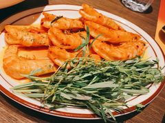 西班牙蒜香油爆虾-ZAFFERANO西班牙海鲜饭(上海首店)
