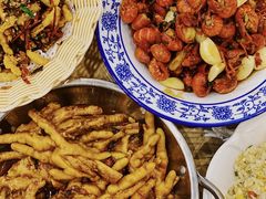 -江城燕子大排档(江汉路步行街店)