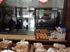 面包甜点陈列柜-南宋胡记(杭州体育场路店)