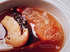 羊肚菌松茸慢炖鲟龙鱼筋-环球港凯悦 · 享悦中餐厅