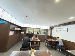 -蟹上黄·蟹黄面·江南糖水(人民广场店)