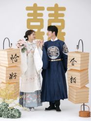 -巴黎春天婚纱摄影(临安店)