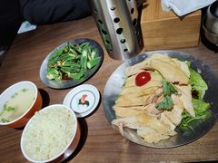 -绿柠食堂(北外滩店)