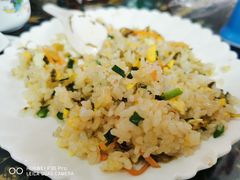 -泸沽肴(泸沽湖大洛水村农村信用社旁店)