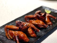 金牌红烧乳鸽-侨美食家·40年地道粤菜(珠江新城店)