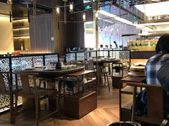 -捞王锅物料理(上海世茂广场店)