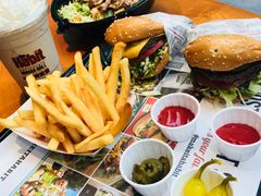 -The Habit Burger Grill 哈比特汉堡(复兴soho店)