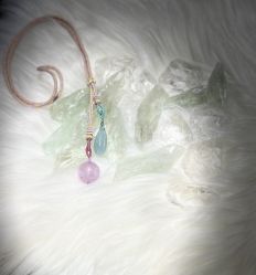-蓝晶灵天然水晶专卖店