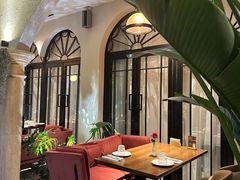 -Osteria Garden 生蚝花园餐厅(原进贤路店)