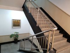 -漕河泾街道图书馆(漕河泾社区文化活动中心店)