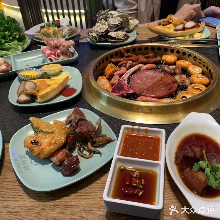 一个烤肉的店，奶茶真的牛逼！！！