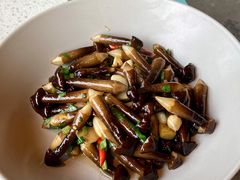 炒小黑鸡枞-半山腰·云南菜(侨福芳草地店)