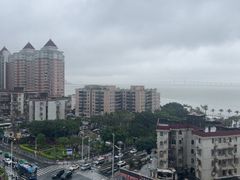 -珠海拱北口岸希尔顿欢朋酒店