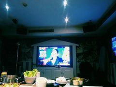 -唯爱KTV聚会餐厅(仙林东城汇店)