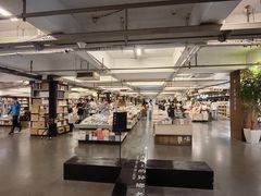 -先锋书店(五台山总店)