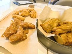 -必胜客(万达百货店)