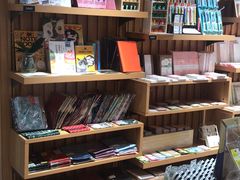 -百新书局(尚悦湾店)