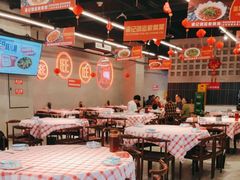 -洪霞餐馆·川菜·鲜货现炒(两江春城店)