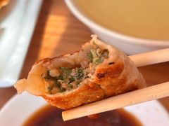 -小街锅贴(护国寺店)