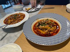 -渝信川菜 · 川味家常菜(财富购物中心店)