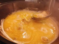 -鲜入围煮花胶鸡海鲜火锅