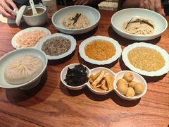 -裕兴记•蟹黄面馆(人民广场店)