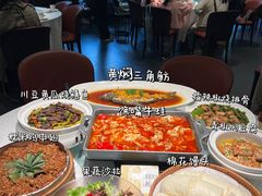 -湘知湘味(岳麓山店)