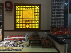 -黑土风情铁锅炖(兴业路店)
