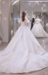 -艾米丽婚纱礼服