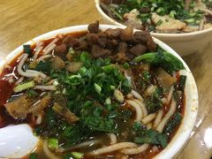 叶子米线-端仕小锅(文林街店)