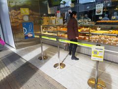 -鲍师傅糕点(西站店)