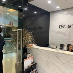 -东秀护肤造型