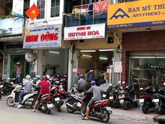 -Bánh Mì Huynh Hoa