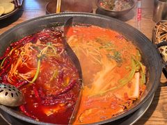 -巴卤社老火锅(财富店)