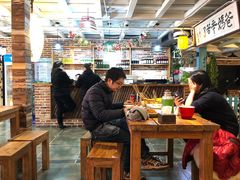 大堂-三个大叔东北烧烤·砂锅菜(西三旗店)