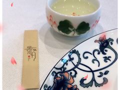 -景月阁空中食府(希尔顿酒店)