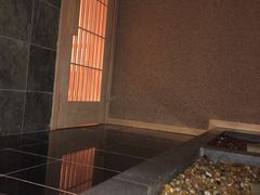 -汤泉良子.足疗按摩.SPA(中关村店)